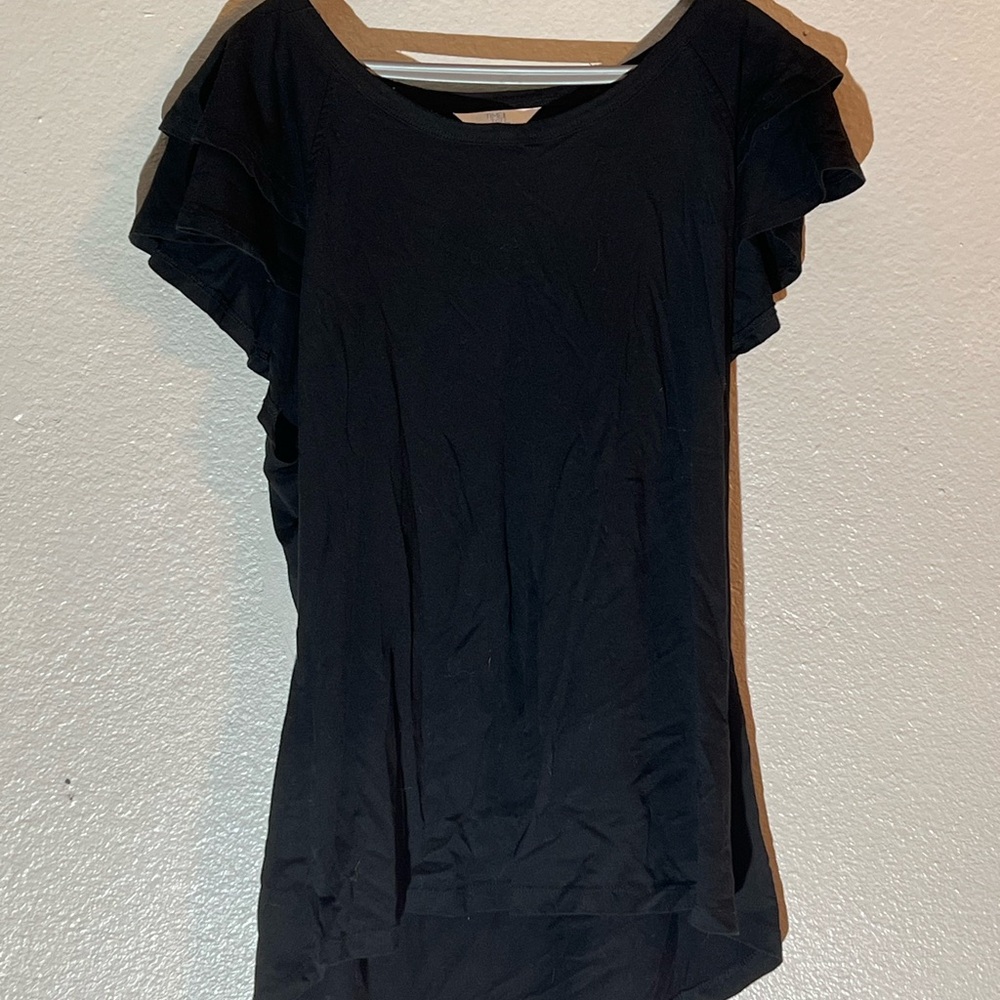 Women’s black ruffle top